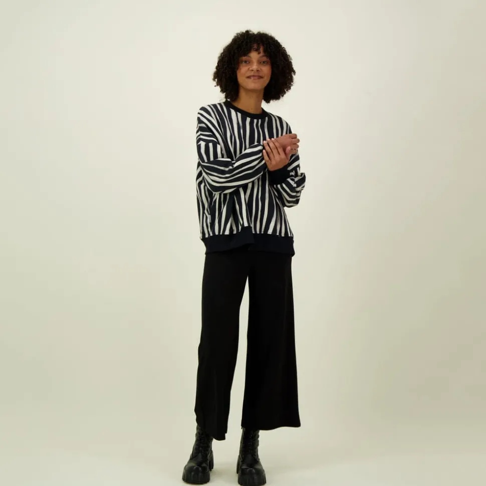 ALLEY OVERSIZE SWEATER -COLLEGEPAITA | LICORICE